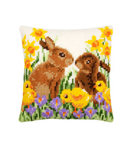 Tyynynpäällinen Kana ja tiput