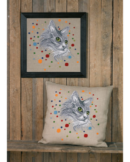 Tyynynpäällinen Kissa