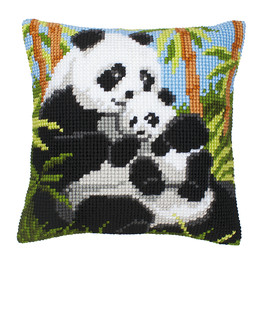 Tyynynpäällinen Pandaperhe