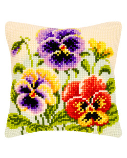 Tyynynpäällinen Orvokit rivissä